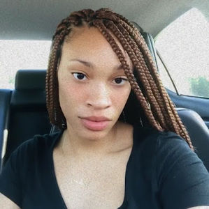 Meet your Posher, Bethaney